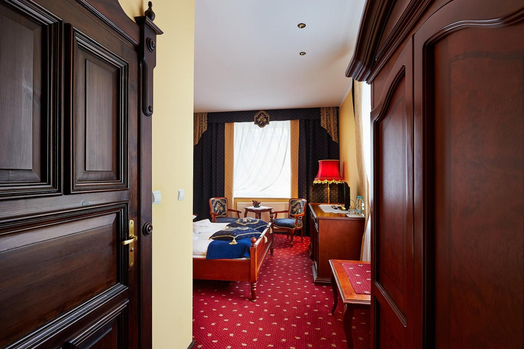 Palac Runowo Runowo Krajeńskie Exterior foto