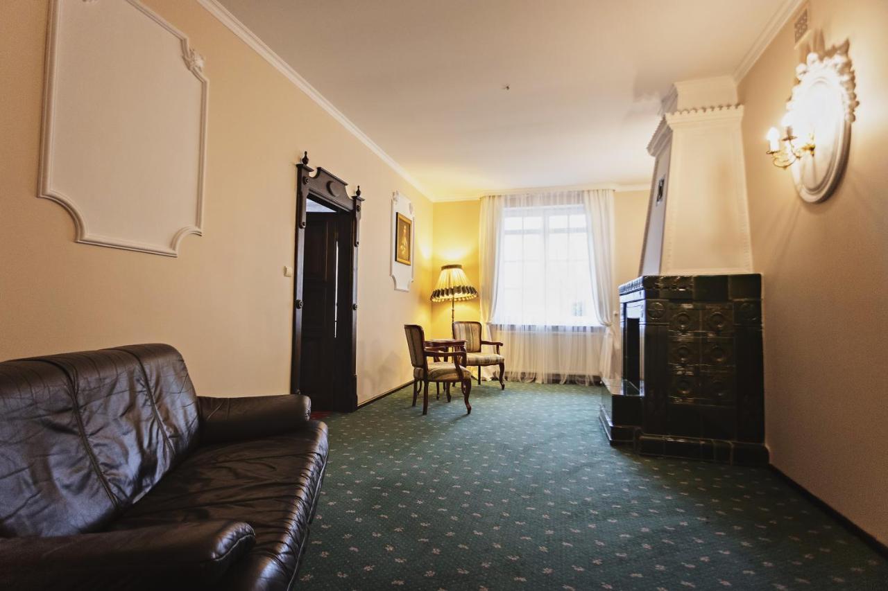 Palac Runowo Runowo Krajeńskie Exterior foto