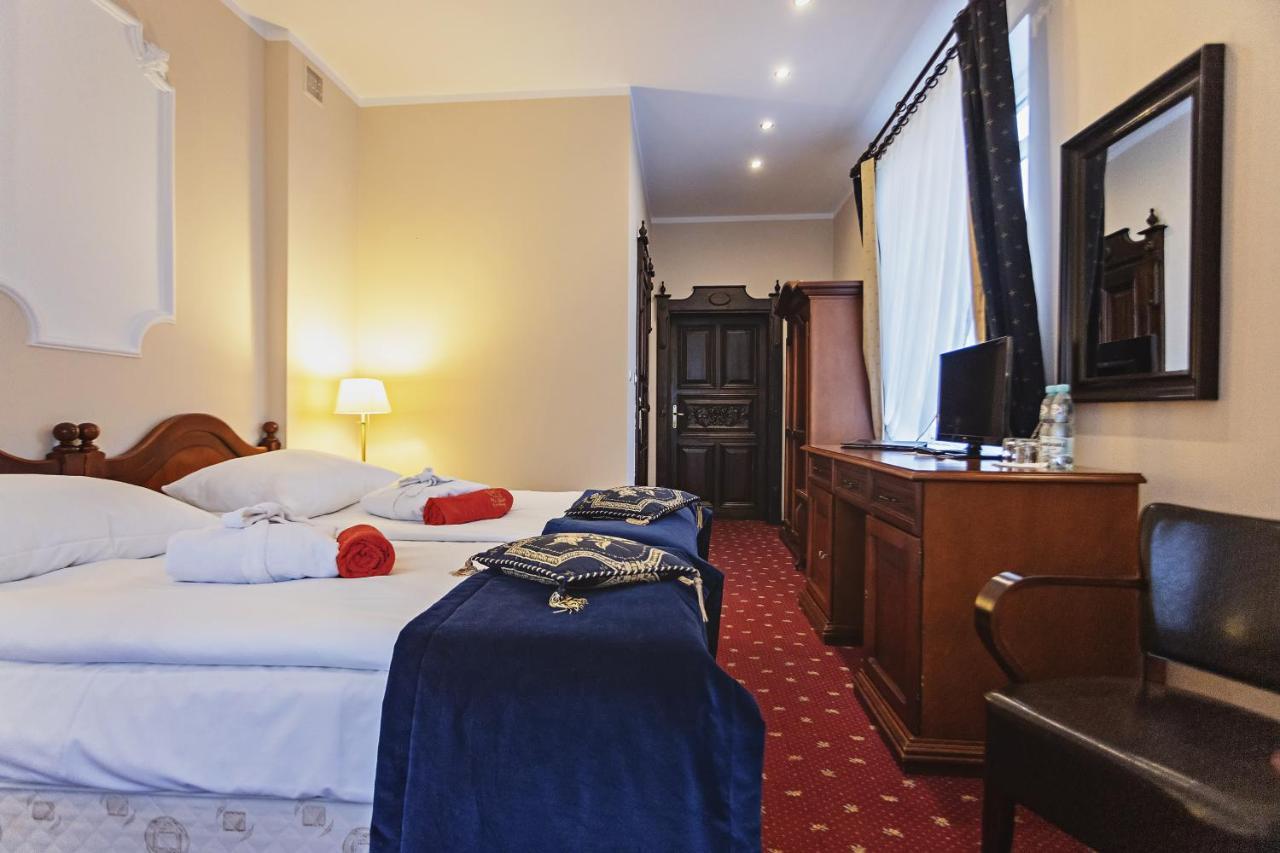Palac Runowo Runowo Krajeńskie Exterior foto